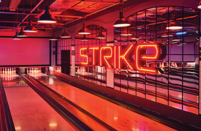 Strike_Bowling_Chadstone_Australia_16x9_150_08